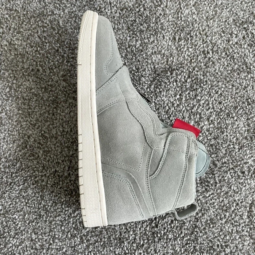 RIGHT SHOE Nike Air Jordan 1 Retro Women’s 9 Mica Green High Zip Shoe AQ3742-305